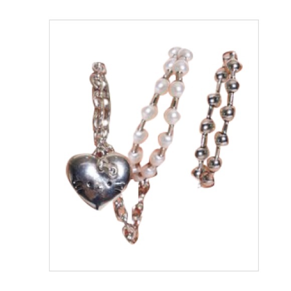 🎀 Hello Kitty Layered Bracelet 🎀 - Picture 2 of 2